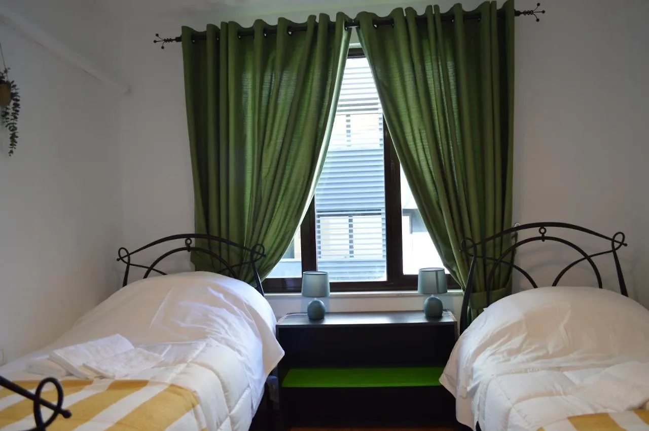 Ferienwohnung Rh Tirana Center Apartment