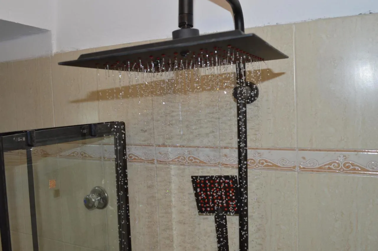 Apartment Ferienwohnung Rh Tirana Center