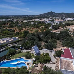 https://casa-de-pedra-e-cal.hotelaalgarve.com